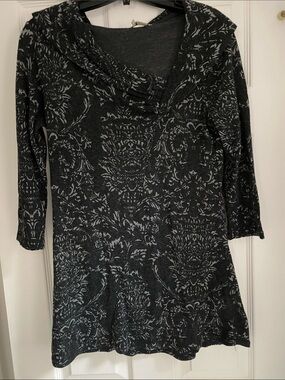 Royal Robbins black and grey asymmetrical neck top